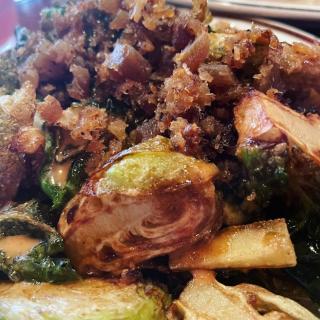 Brussels Sprouts taste even better with bacon! 🥓 . Come on by for dinner! Or our entire menu is always available for free delivery through the link in our bio.