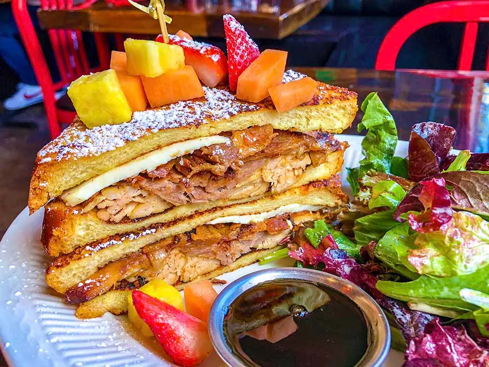 Mama’s Buttermilk Pancakes
